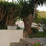 Julietta Aparthotel 4*